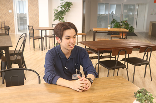スタッフ画像 10